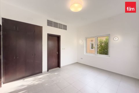 Villa en Dubai, 5 dormitorios, 561.6 m², № 69400 - foto 25