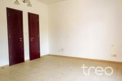 Villa en Arabian Ranches, Dubai, 3 dormitorios, 212.56 m², № 138121 - foto 9