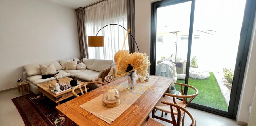 Вилла в Sun, Arabian Ranches 3, Дубай, 3 спальни, 129м², № 138131