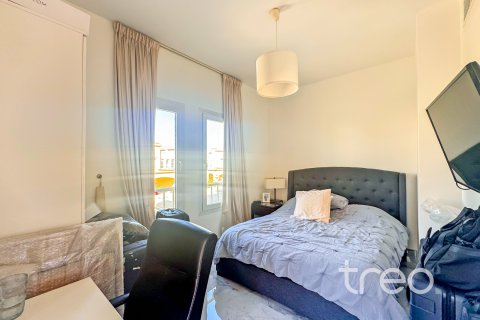 Villa en The Springs, Dubai, 2 dormitorios, 153.01 m², № 138122 - foto 4