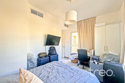 Villa en The Springs, Dubai, 2 dormitorios, 153.01 m², № 138122 - foto 5
