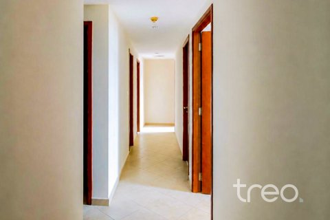 Apartment in Motor City, Dubai 3 bedrooms, 224.08 sq.m. № 138120 - photo 5