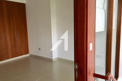 منزل ذو طابقين في Central Park Tower, DIFC, دبي 2 غرف نوم, 150.6 م² رقم 24164 - صورة 5