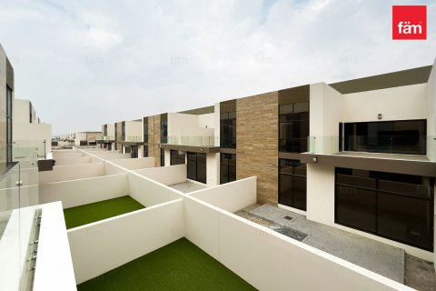 فيلا في دبي 4 غرف نوم, 191.4 م² رقم 96347 - صورة 13