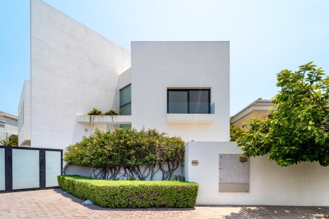 Villa à Umm Al Sheif Villas, Umm Al Sheif, Dubai, 4 chambres, 1300.6 m², № 7198 - photo 1