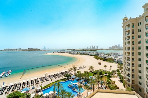 Apartamento en Palm Jumeirah, Dubai, 1 dormitorio, 105.5 m², № 7201 - foto 1