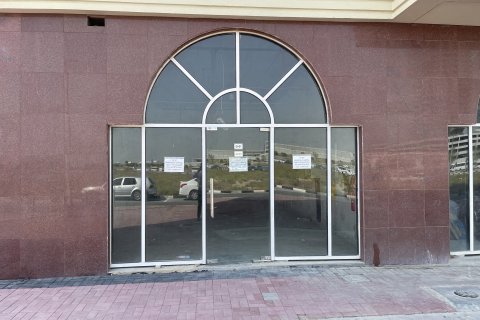 Shop in Dubai Silicon Oasis, Dubai 57.9 sq.m. № 7202 - photo 1