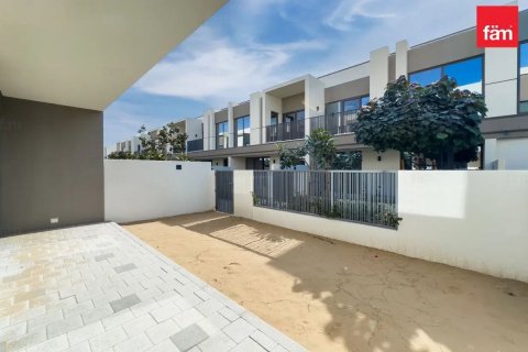 Villa in Tilal Al Ghaf, Dubai 3 bedrooms, 141.4 sq.m. № 100084 - photo 16