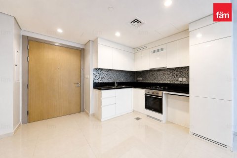 Apartment in Business Bay, Dubai 2 bedrooms, 75.5 sq.m. № 137744 - photo 11