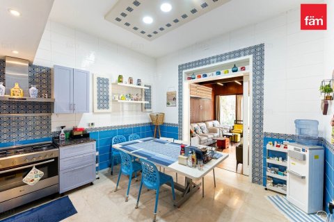 Adosado en Dubai, 4 dormitorios, 328.7 m², № 137746 - foto 12