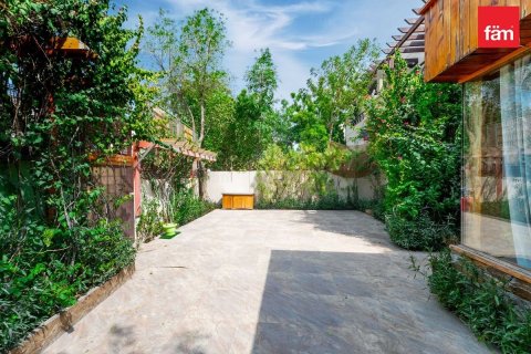 Adosado en Dubai, 4 dormitorios, 328.7 m², № 137746 - foto 4
