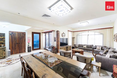 Adosado en Dubai, 4 dormitorios, 328.7 m², № 137746 - foto 9