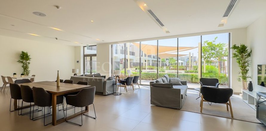 Villa in EMAAR South, Dubai South (Dubai World Central), Dubai 4 bedrooms, 236 sq.m. № 61208