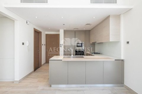 Apartment in Sobha Hartland, Mohammed Bin Rashid City, Dubai 3 bedrooms, 153 sq.m. № 61177 - photo 2