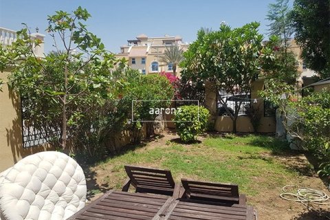 Townhouse in Jumeirah Village Circle, Dubai 1 bedroom, 180 sq.m. № 18283 - photo 14