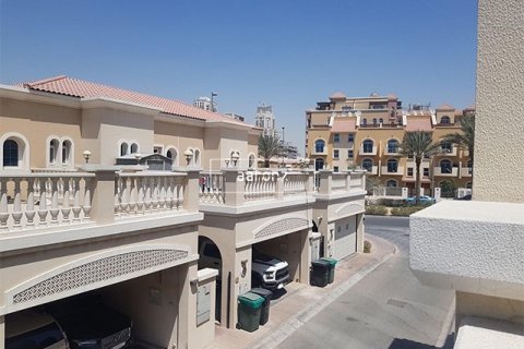 Townhouse in Jumeirah Village Circle, Dubai 1 bedroom, 180 sq.m. № 18283 - photo 3