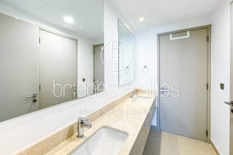 Снять в аренду виллу в Дубай Хилс Эстейт, Дубай: 5 спален, 254.1м², № 18300 - фото 18