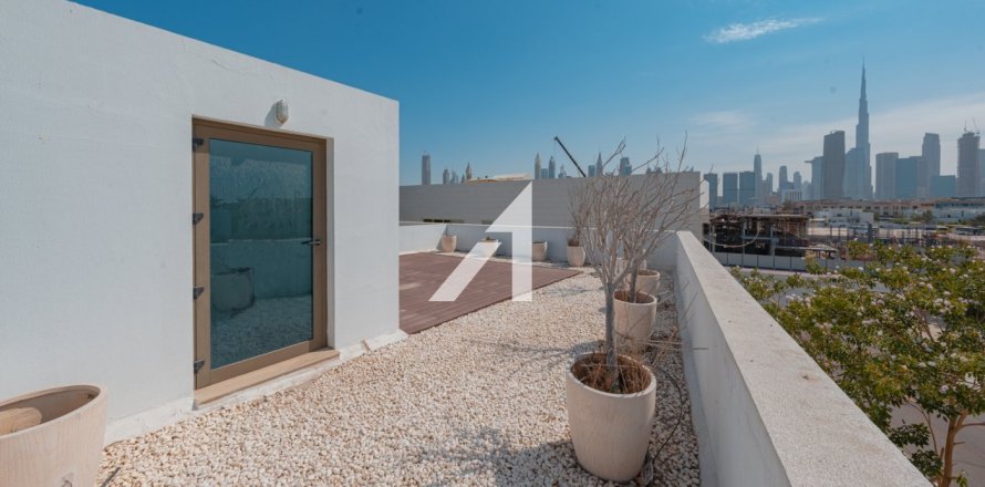 Villa en Jumeirah, Dubai, 5 dormitorios, 591 m², № 18309