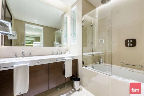 Apartment in Downtown Dubai (Downtown Burj Dubai), Dubai 1 bedroom, 79.2 sq.m. № 77715 - photo 10