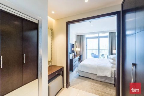 Apartment in Downtown Dubai (Downtown Burj Dubai), Dubai 1 bedroom, 79.2 sq.m. № 77715 - photo 9