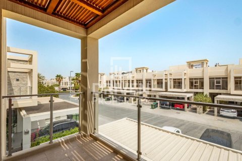 Townhouse in Meydan, Dubai 4 bedrooms, 264.59 sq.m. № 135707 - photo 15