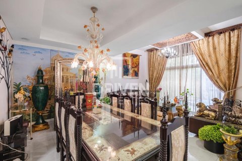 Townhouse in Meydan, Dubai 4 bedrooms, 264.59 sq.m. № 135707 - photo 26