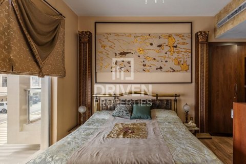 Townhouse in Meydan, Dubai 4 bedrooms, 264.59 sq.m. № 135707 - photo 4