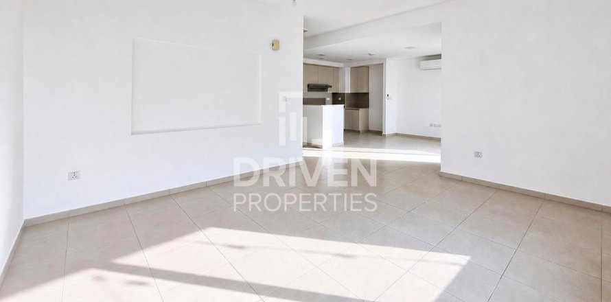 Townhouse in Hayat Townhouses, Town Square, Dubai 3 bedrooms, 202.53 sq.m. № 135708