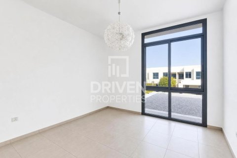 Townhouse in Hayat Townhouses, Town Square, Dubai 3 bedrooms, 202.53 sq.m. № 135708 - photo 4