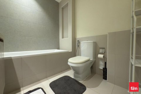 Купить квартиру в Дубае: 3 спальни, 212.6м², № 93711 - фото 10