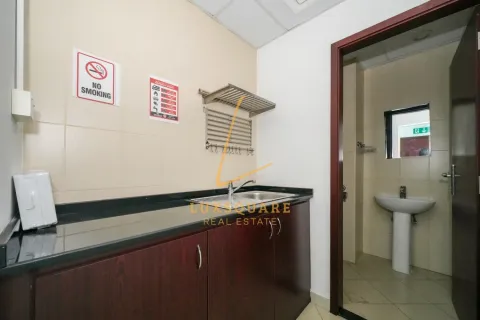Oficina en Jumeirah Lake Towers, Dubai, 67 m², № 69250 - foto 15