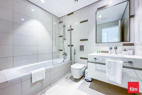 Apartment in Dubai Harbour, Dubai 2 bedrooms, 106.2 sq.m. № 141964 - photo 13
