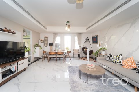 Adosado en The Springs, Dubai, 3 dormitorios, 228.08 m², № 138102 - foto 15