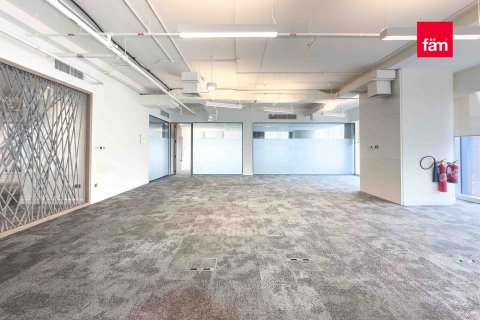 Oficina en Business Bay, Dubai, 928.1 m², № 93581 - foto 13