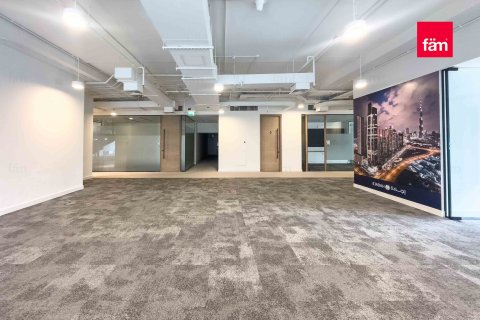 Oficina en Business Bay, Dubai, 928.1 m², № 93581 - foto 14