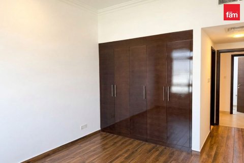 Apartment in Dubai 3 bedrooms, 212.3 sq.m. № 133010 - photo 16