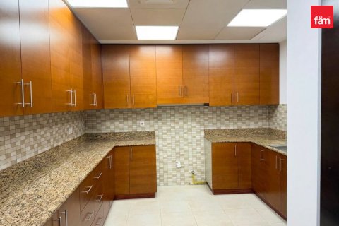 Apartment in Dubai 3 bedrooms, 212.3 sq.m. № 133010 - photo 2