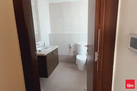 Apartment in Business Bay, Dubai 88.4 sq.m. № 69482 - photo 9