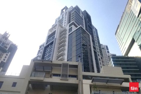 Apartment in Business Bay, Dubai 88.4 sq.m. № 69482 - photo 2