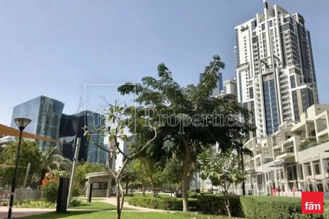 Apartment in Business Bay, Dubai 88.4 sq.m. № 69482 - photo 5