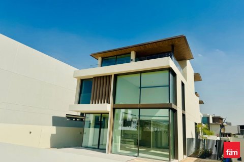 Villa à Dubai, 4 chambres, 447.6 m², № 69481 - photo 6