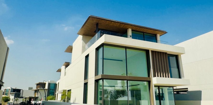 Villa à Dubai, 4 chambres, 447.6 m², № 69481