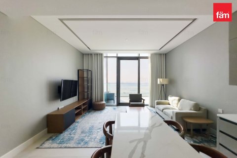 Снять в аренду квартиру в Бизнес-Бэе, Дубай: 1 спальня, 108.2м², № 71914 - фото 1