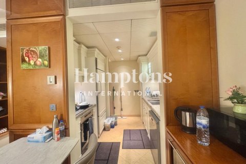 Снять в аренду квартиру в Бурдж-Халифе, Дубай: 1 спальня, 76.73973606м², № 67688 - фото 3