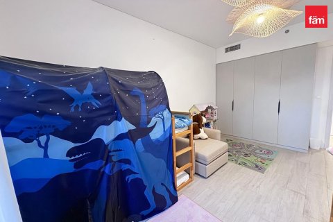 Apartamento en Umm Suqeim, Dubai, 2 dormitorios, 163.8 m², № 141307 - foto 2