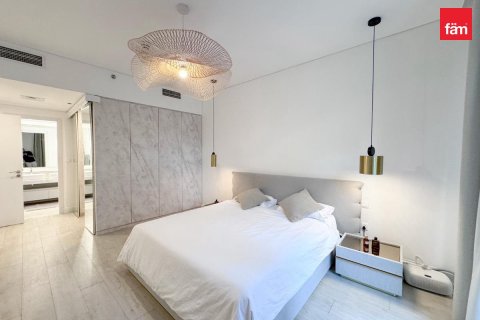 Apartamento en Umm Suqeim, Dubai, 2 dormitorios, 163.8 m², № 141307 - foto 11