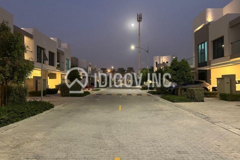 Townhouse in DAMAC Hills (Akoya by DAMAC), Dubai 3 bedrooms, 139 sq.m. № 67634 - photo 27