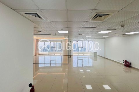 Bureau à Jumeirah Lake Towers, Dubai, 107 m², № 67648 - photo 11