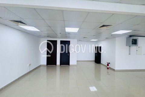 Bureau à Jumeirah Lake Towers, Dubai, 107 m², № 67648 - photo 13