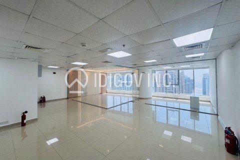 Bureau à Jumeirah Lake Towers, Dubai, 107 m², № 67648 - photo 12